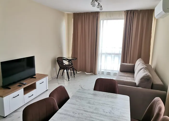 شقة فندقية Zigrabay Lovely Appartments 4*