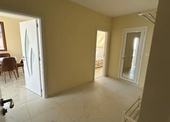 شقة فندقية Zigrabay Lovely Appartments 4*